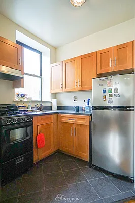 Rented by City Connections Realty | media 14