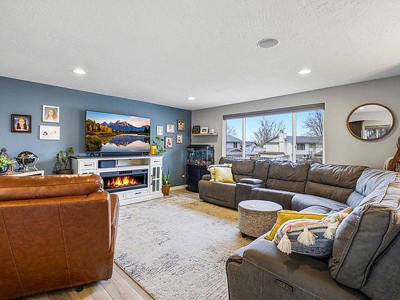 4th image of 8109 W Entiat Pl