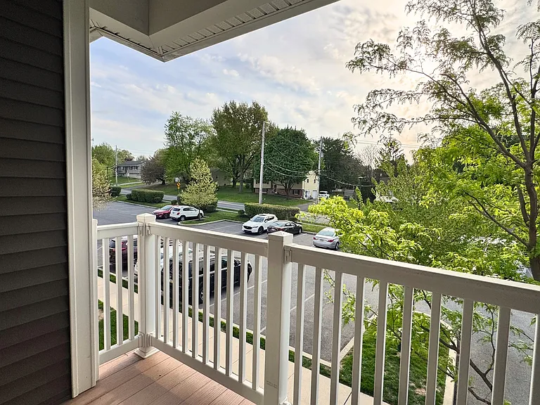 Dogwood Floor Plan - Private Balcony