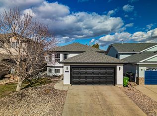 51 Westwood Way, Fort Saskatchewan, AB T8L 4G4