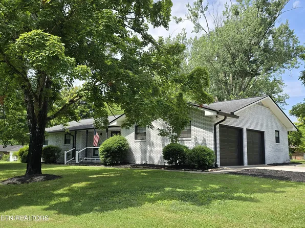 308 Poplar St, Sevierville, TN 37862