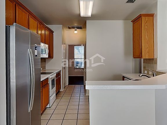 4th image of 1138 Spanish Moss Dr