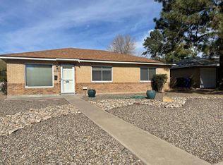 5703 Princess Jeanne Ave NE, Albuquerque, NM 87110