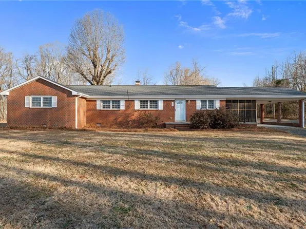 255 Perkins Loop, Reidsville, NC 27320
