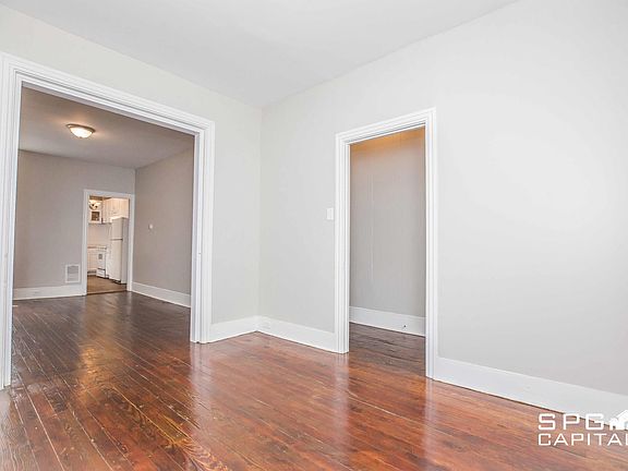 3rd image of 110 Hoerner St