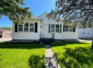 436 N Madison St, Chilton, WI 53014