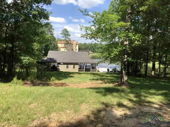 600 Circle Dr, Beckville, TX 75631