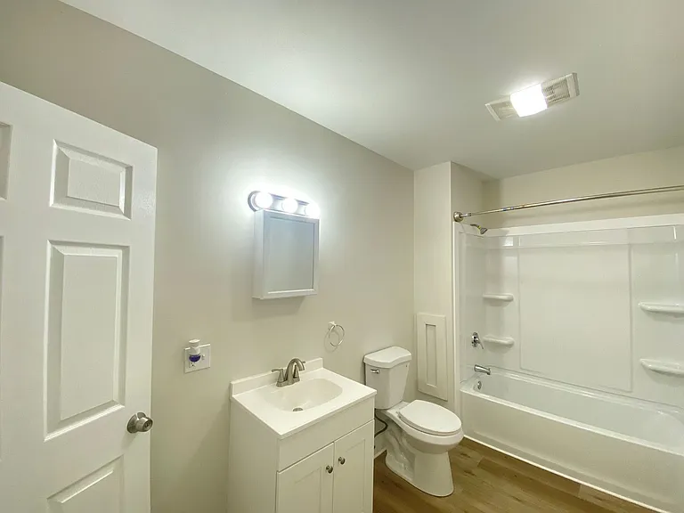 59 Lafayette St #A — Photo 23