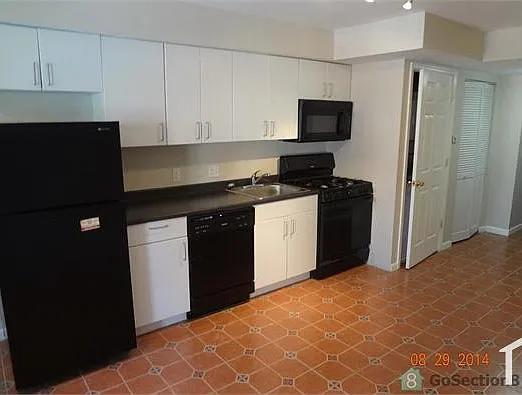 1 bed, $1,100 — Photo 3