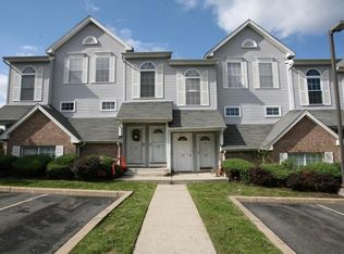 18 Victory Ct, Dover, NJ 07801