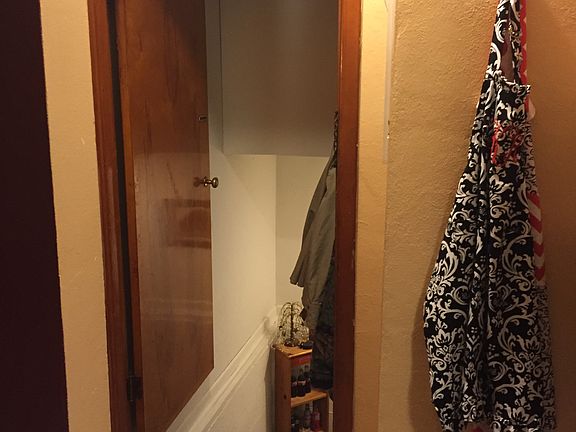 4th image of 462 Plainview Dr