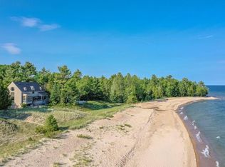 4030 Glidden Dr, Sturgeon Bay, WI 54235
