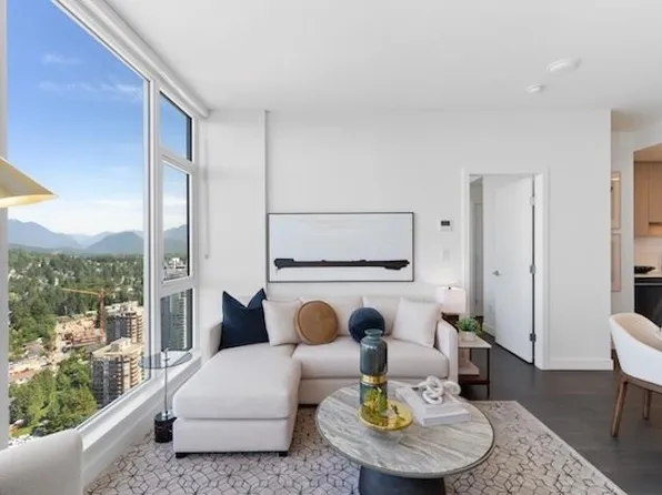 518 Clarke Rd #2108, Coquitlam, BC V3J 0S7