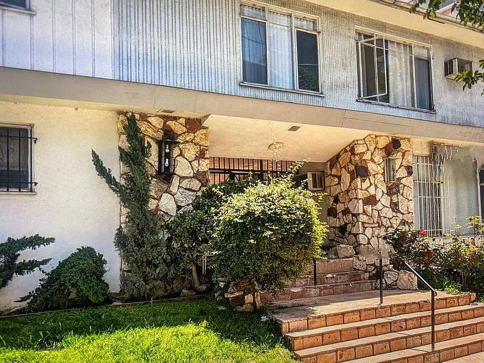 1st image of 628 S Ardmore Ave APT 22