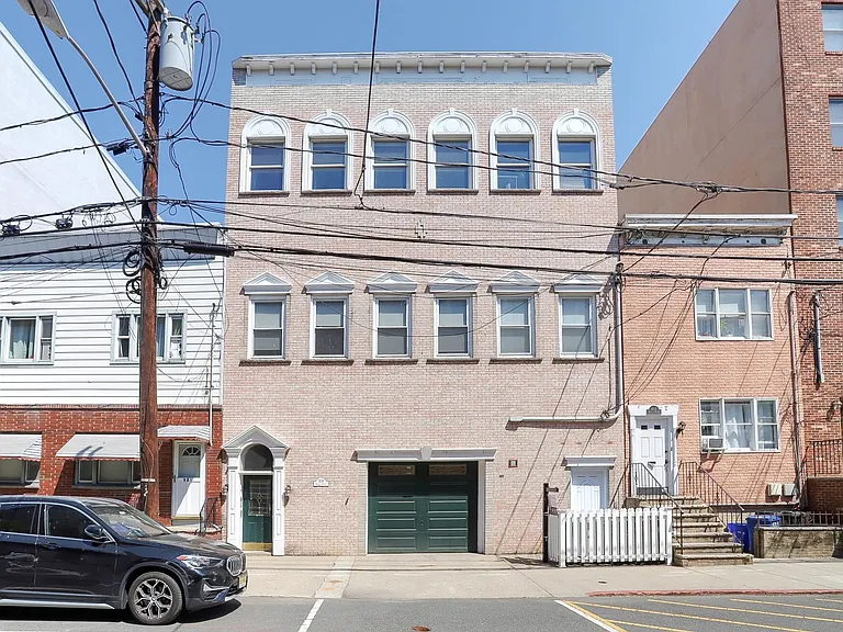 519 Monroe St #3B — Photo 23