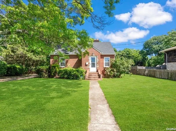 942 Tooker Avenue, West Babylon, NY 11704