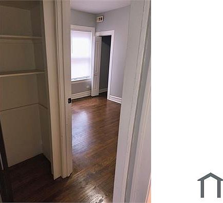 3rd image of 7613 S Marshfield Ave
