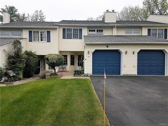 1st image of 53 Winding Brook Dr