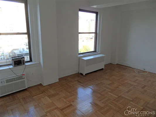 Rented by City Connections Realty | media 16