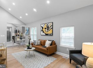 50 Beech Ave, Turnersville, NJ 08012