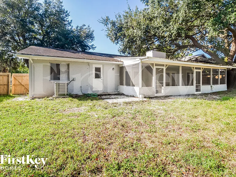 1013 Taproot Dr — Photo 15
