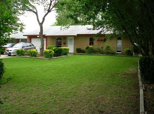 3801 Mayflower Dr, Garland, TX 75043