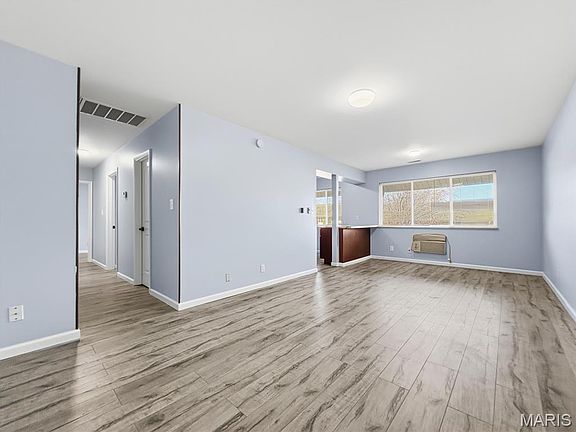 2nd image of 10010 Bunker Hill Dr APT H