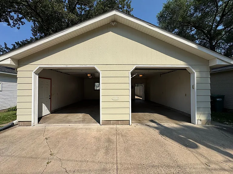 6314 Knox Ave S — Photo 35