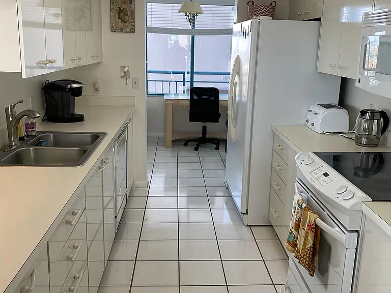 1540 Gulf Blvd #1207 — Photo 35