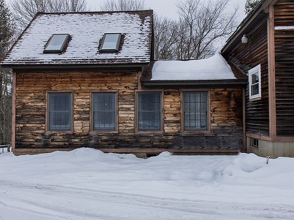 4th image of 20 Paige Hill Rd