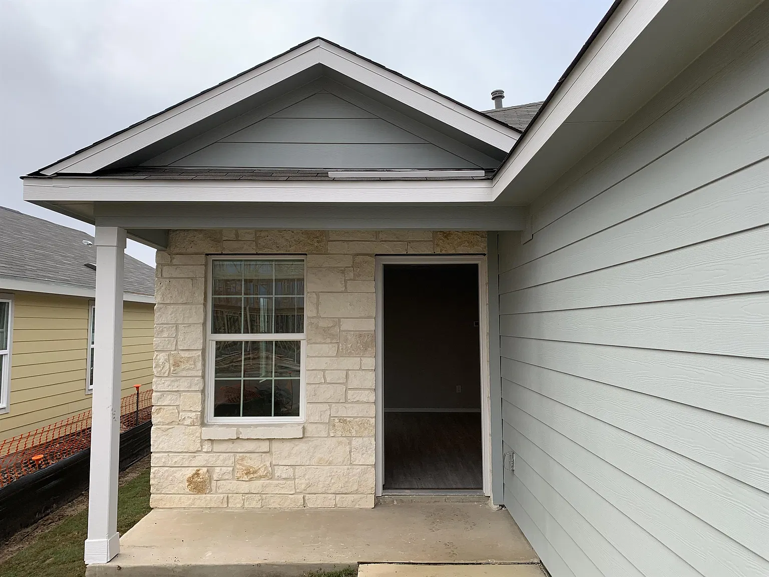 10414 Seguin Chase - 1 — Photo 2