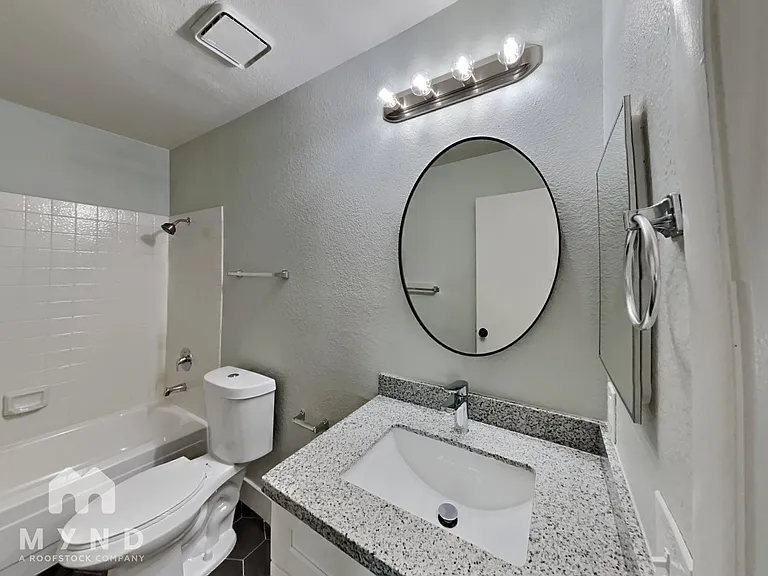 4336 Fox Point Dr — Photo 18