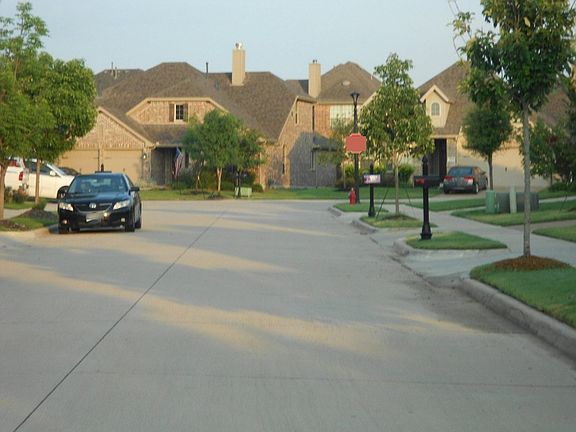 4th image of 2314 Knox Way