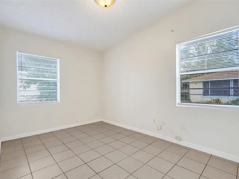 107 Garrison Dr — Photo 18