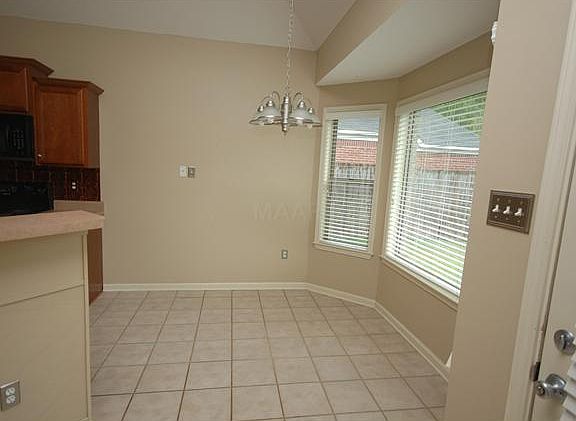 3rd image of 315 Susanne Dr