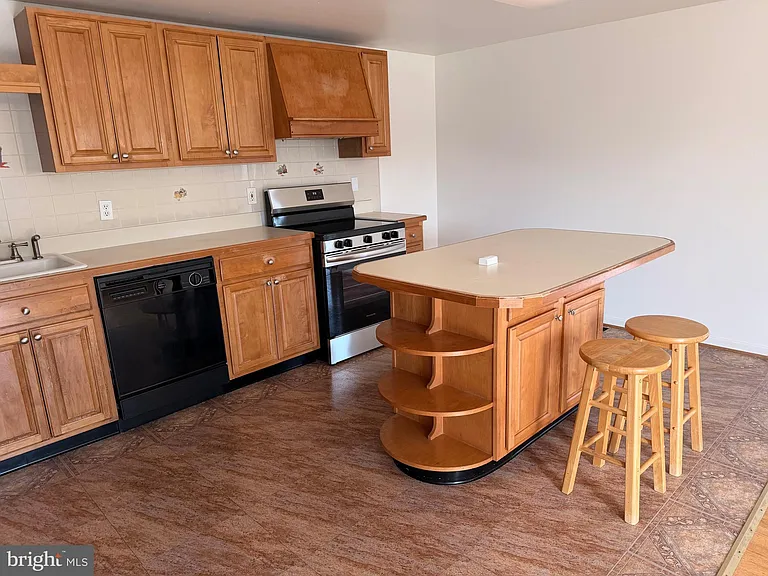 7285 Clyde Jones Rd — Photo 9