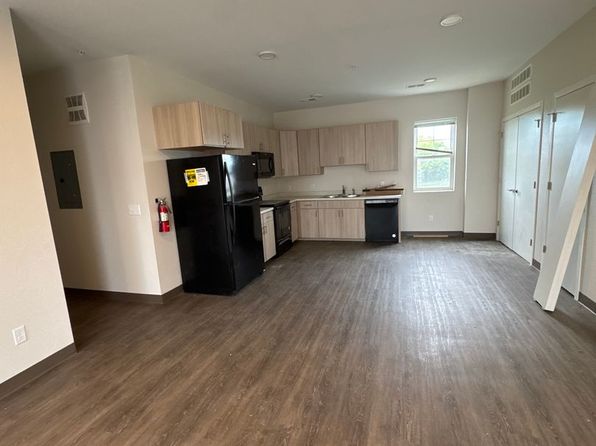 1925 N Redding Ave APT A15