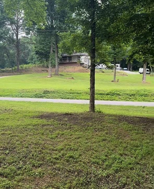 2nd image of 647 Riggs Chapel Rd
