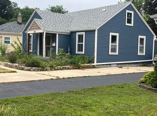 342 Burrwood Ave, Loves Park, IL 61111