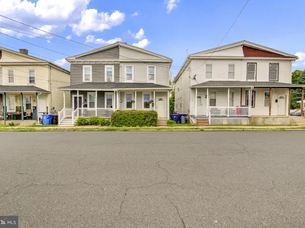 126 King St, Mount Holly, NJ 08060