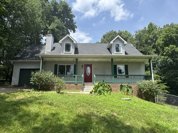2449 Outlaw Rd, Woodlawn, TN 37191
