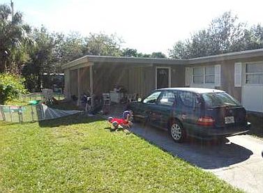 4th image of 1720 Warrington Way