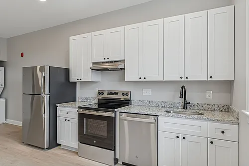 Floor plan 304