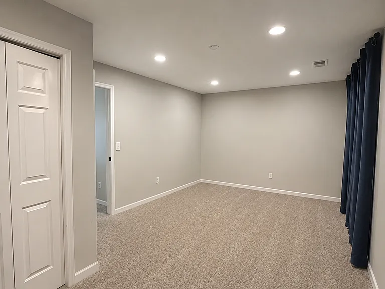 648 Huffine Manor Cir — Photo 5
