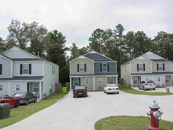 4th image of 103 Winterberry Ln