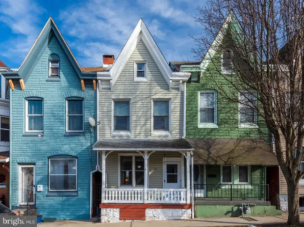 127 S 2nd Ave, West Reading, PA 19611