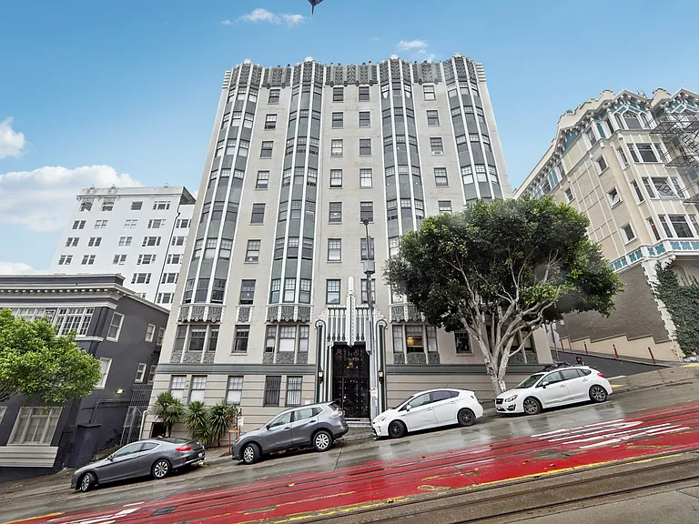 845 California Street — Photo 36