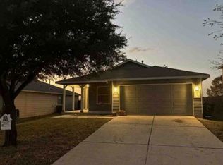 284 Onyx Lake Dr, Kyle, TX 78640