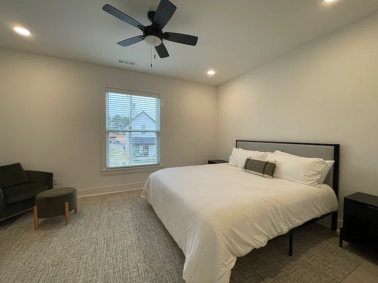 1406 S Duncan Ave — Photo 10