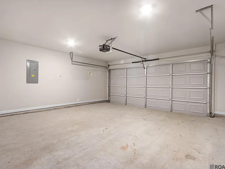 35517 Grovemont Dr — Photo 23